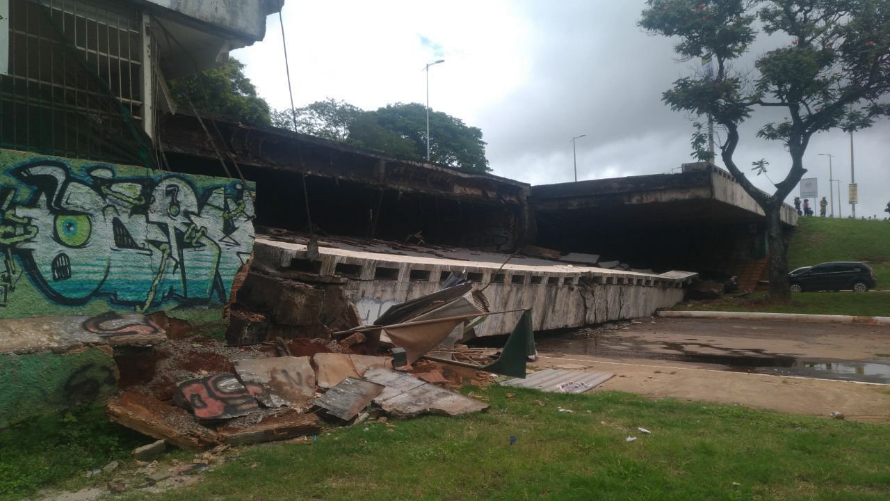 Desabamento de viaduto no Eixão Sul, em Brasília