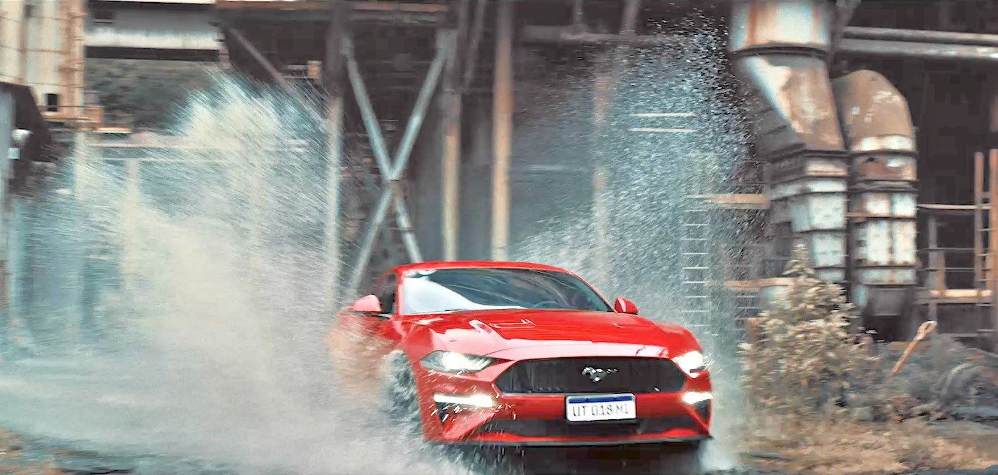 Ford Mustang: campanha para lançamento no Brasil