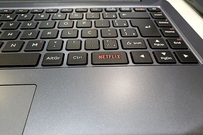 Positivo Tecla Netflix Notebook