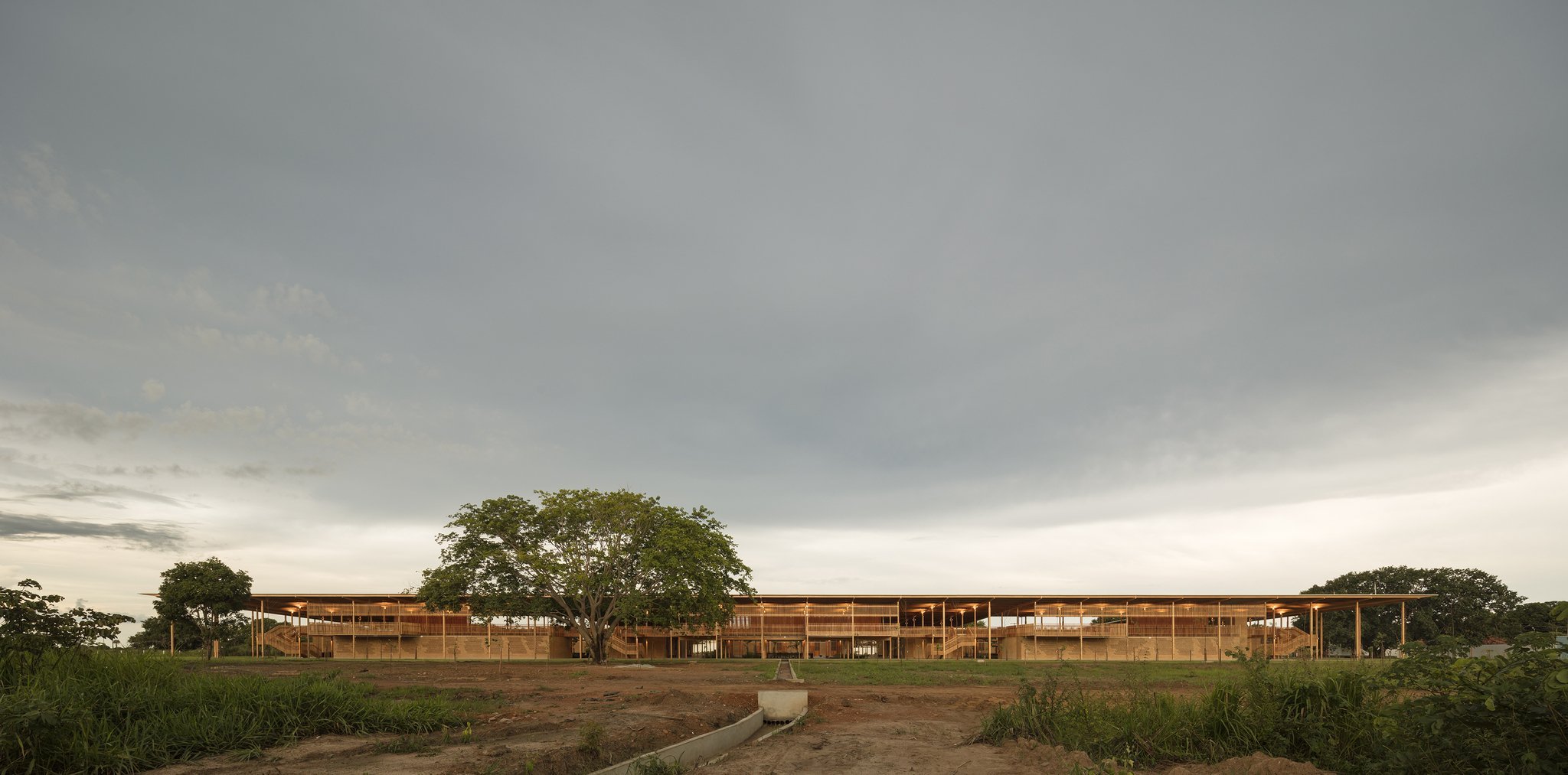 Children Village, Rosenbaum + Aleph Zero, Photograph by Leonardo Finotti(13).jpg