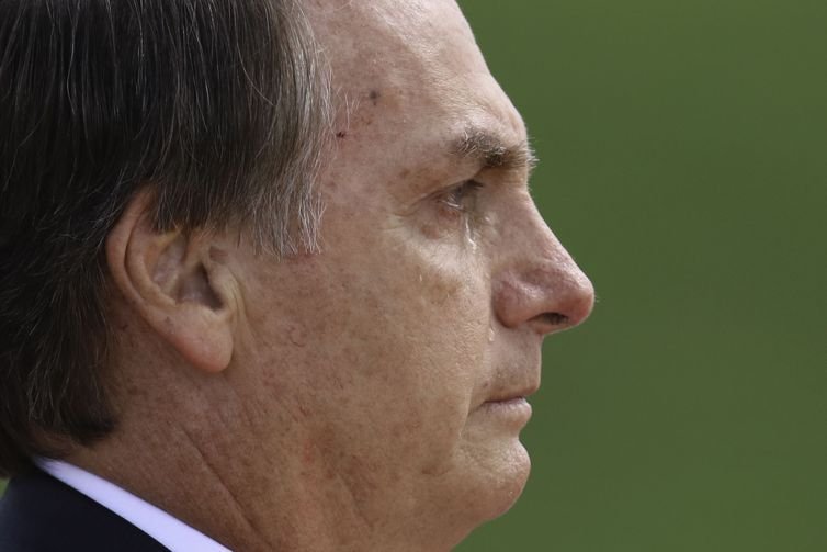 Jair Bolsonaro deixa o Congresso Nacional após tomar posse. Ao passar as tropas em revista, o presidente se emocionou - Fabio Rodrigues Pozzebom/Agência Brasil