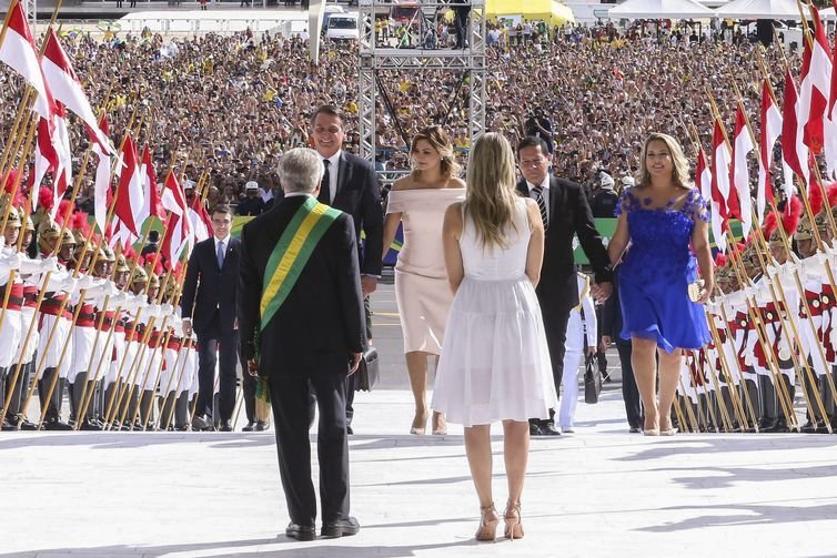 Michel Temer e Marcela Temer recebem o presidente Jair Bolsonaro e o vice presidente, Hamilton Mourão, no Palácio do Planalto - Valter Campanato/Agência Brasil