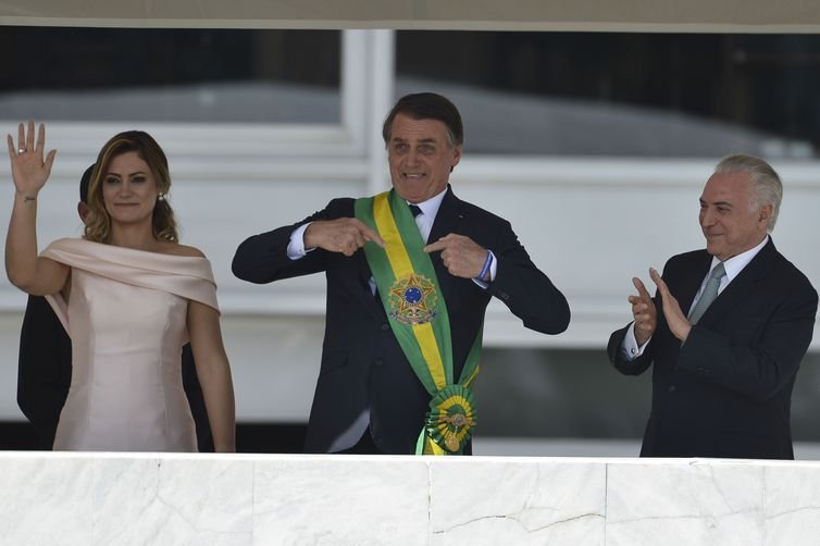 Bolsonaro recebeu a faixa de Michel Temer - Marcelo Camargo/Agência Brasil