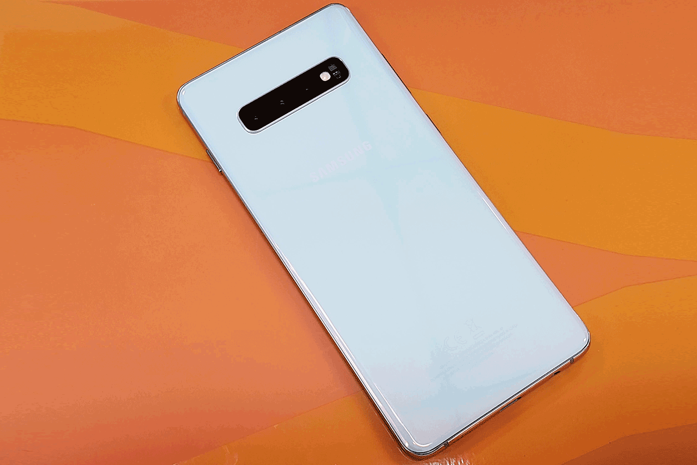 Galaxy-S10+-Review