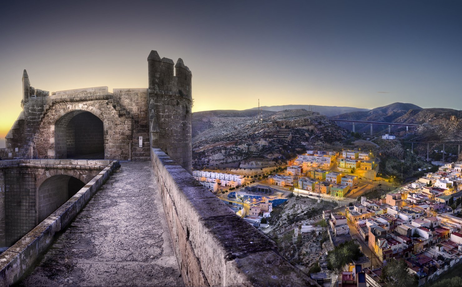 Vista da Alcazaba de Almeria, na Espanha