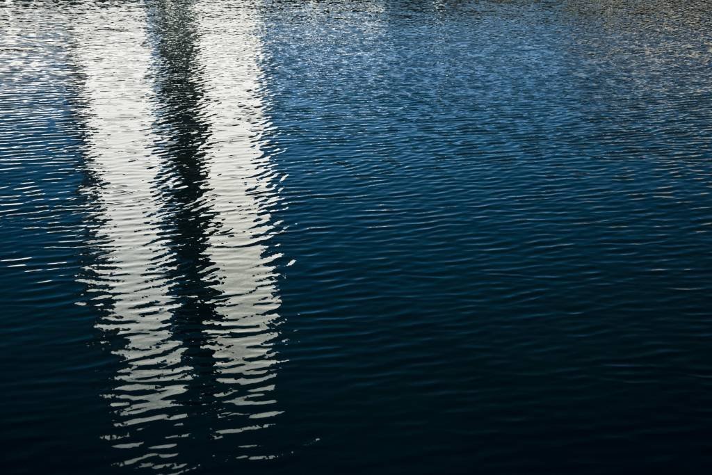 Reflexo do prédio do Congresso na água. Foto: Paulo Fridman/Corbis via Getty Images