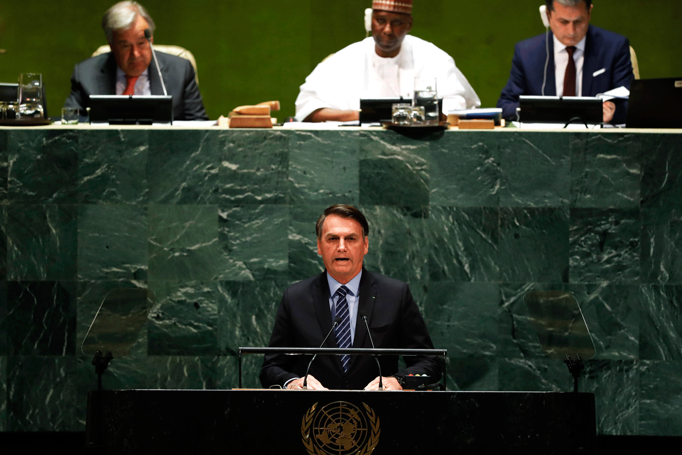 Na ONU, Bolsonaro rebaterá críticas à gestão da pandemia e queimadas | Exame