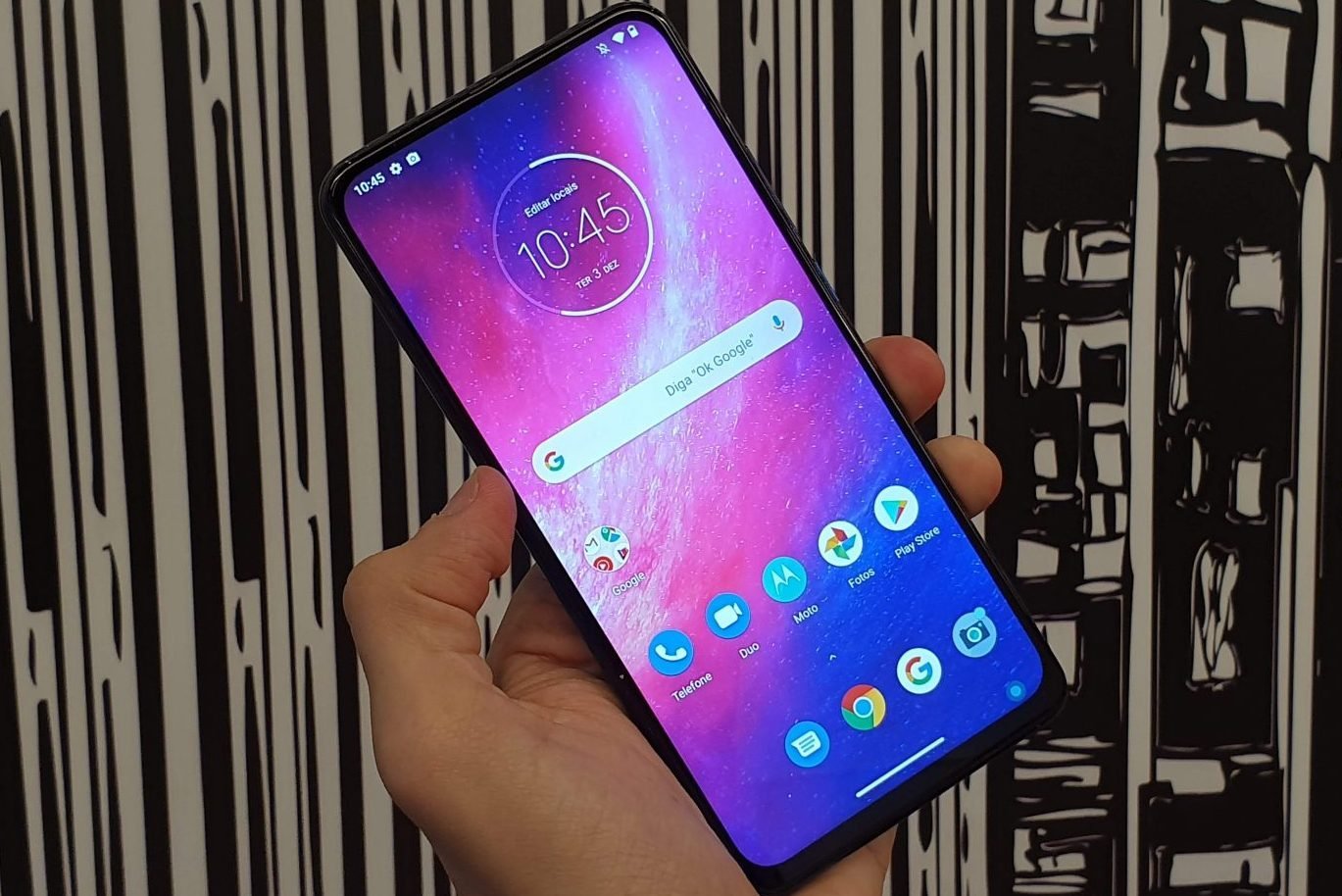 Motorola One Hyper