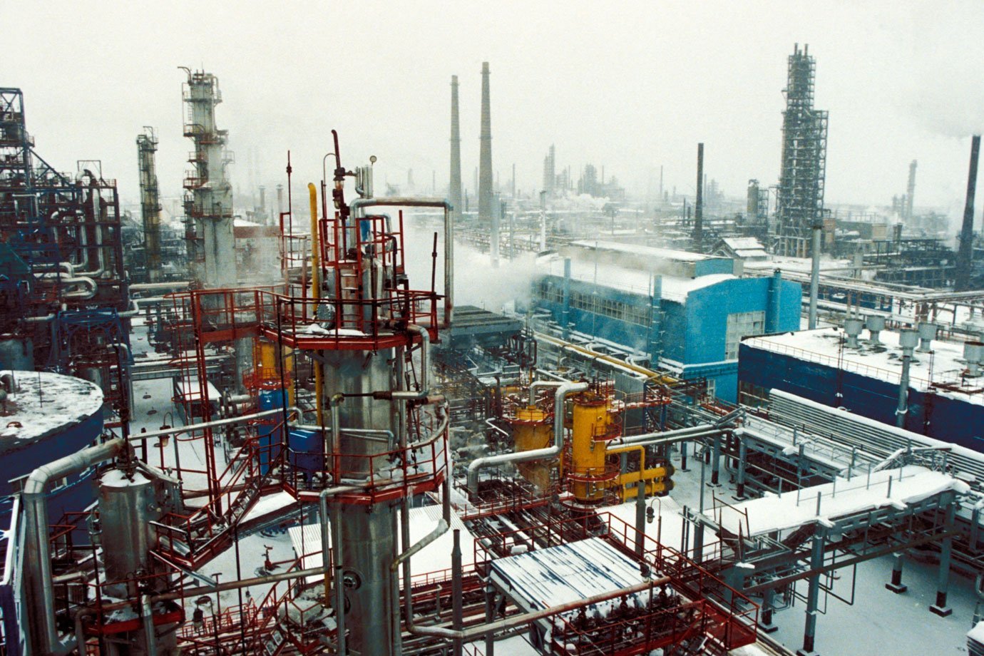 Produção de petróleo da Rússia sobe para 11,2 milhões de barris | Exame