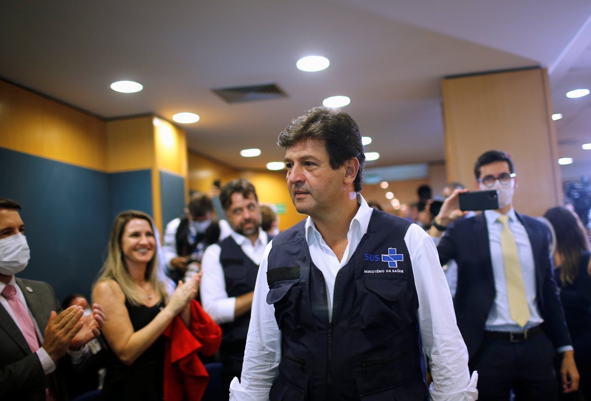 Bolsonaro procura substituto de Mandetta | Exame