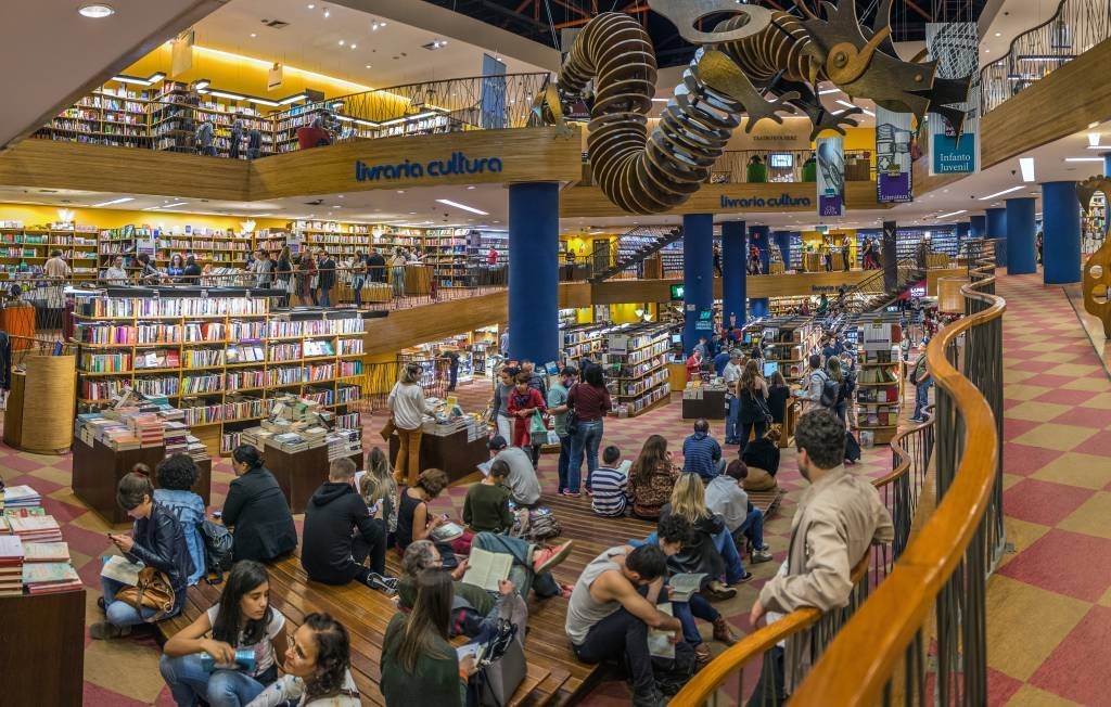 livraria-cultura Mais conectadas, livrarias avaliam tamanho da crise e preparam reabertura