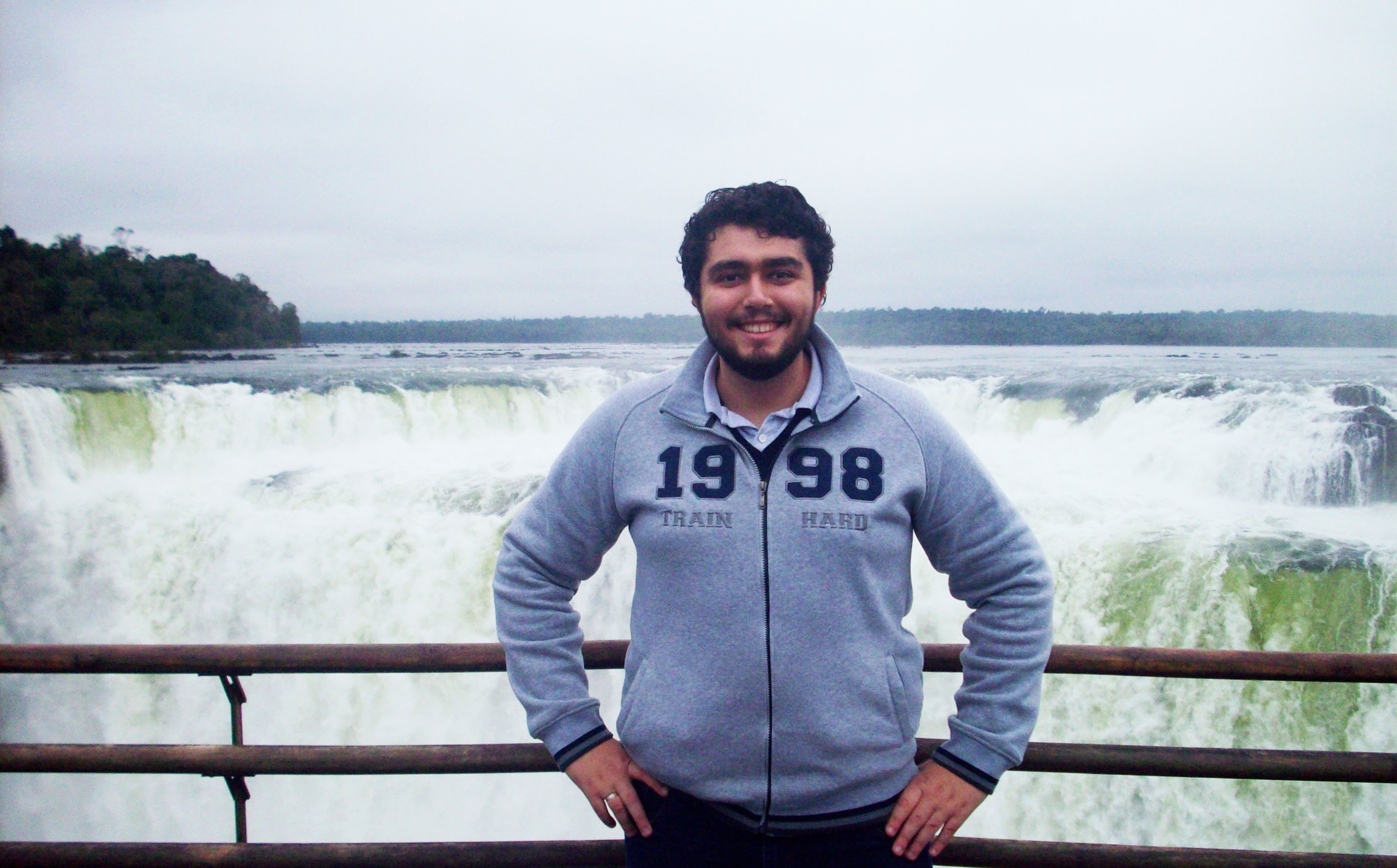 Marcelo Patrão, estudante de engenharia eletrônica, 23 anos, investe na bolsa