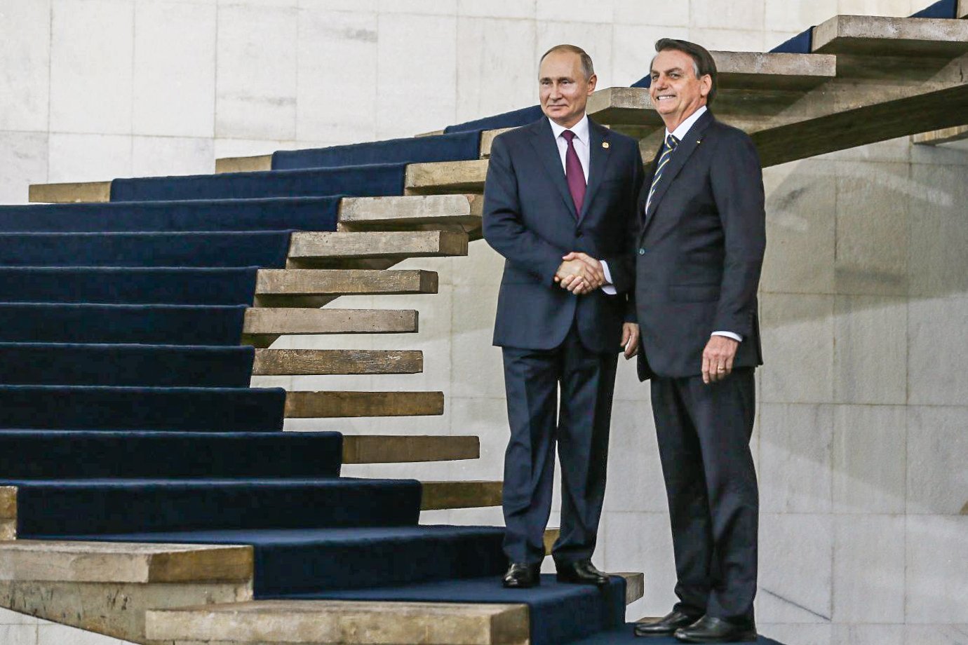 Jair Bolsonaro e Vladimir Putin em Brasília, novembro de 2019