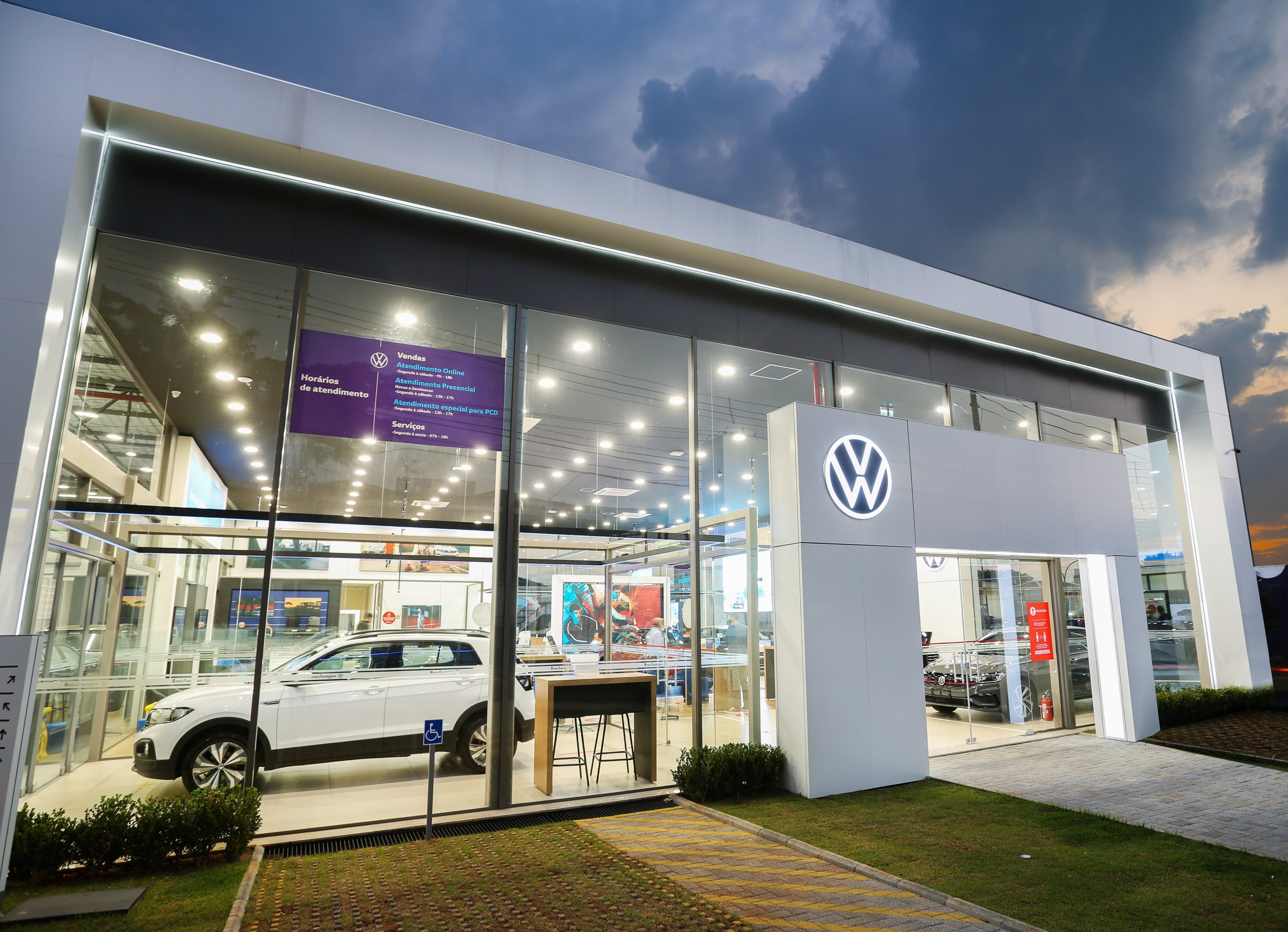 Pedro-Danthas-Volkswagen-nova-concessionária-3 De tablet à inteligência artificial: o novo conceito de loja da Volkswagen