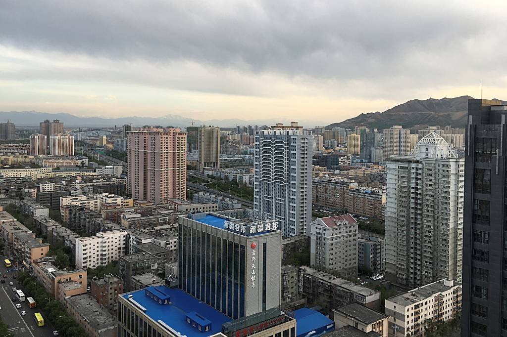 Urumqi, maior cidade da região de Xinjiang: presença de muçulmanos da minoria uigur