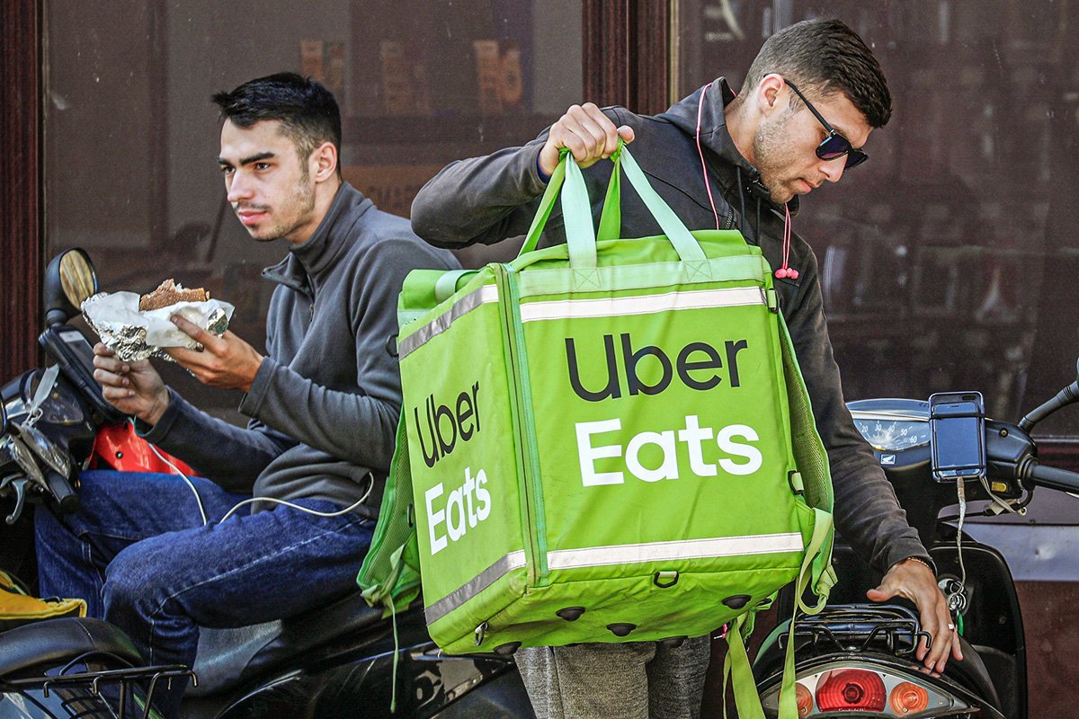 Uber Eats vai deixar de fazer entregas de restaurantes | Exame