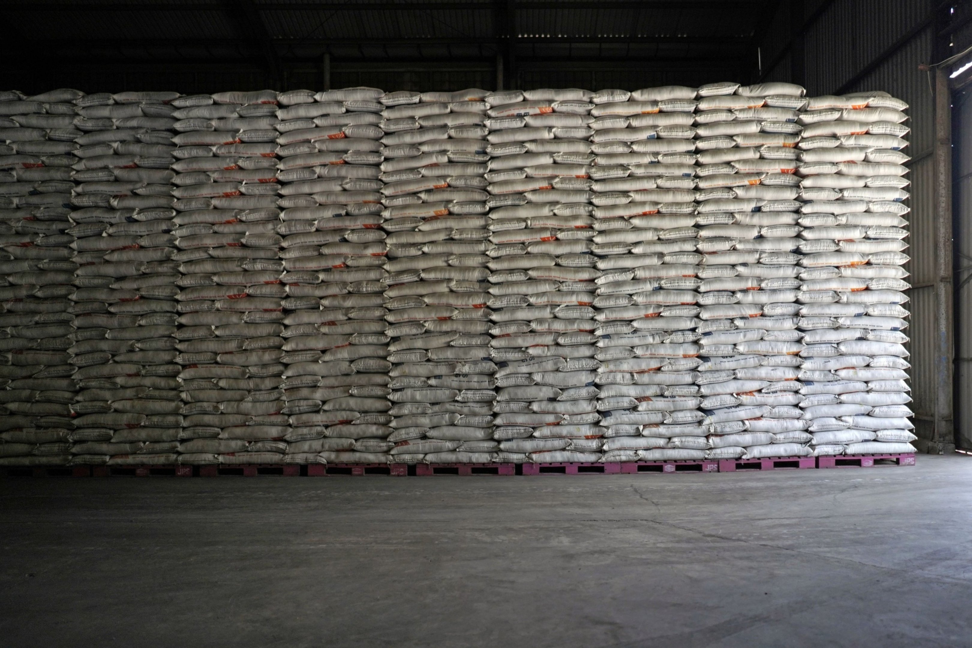 No  s no Brasil: demanda por alimentos valoriza arroz mundo afora