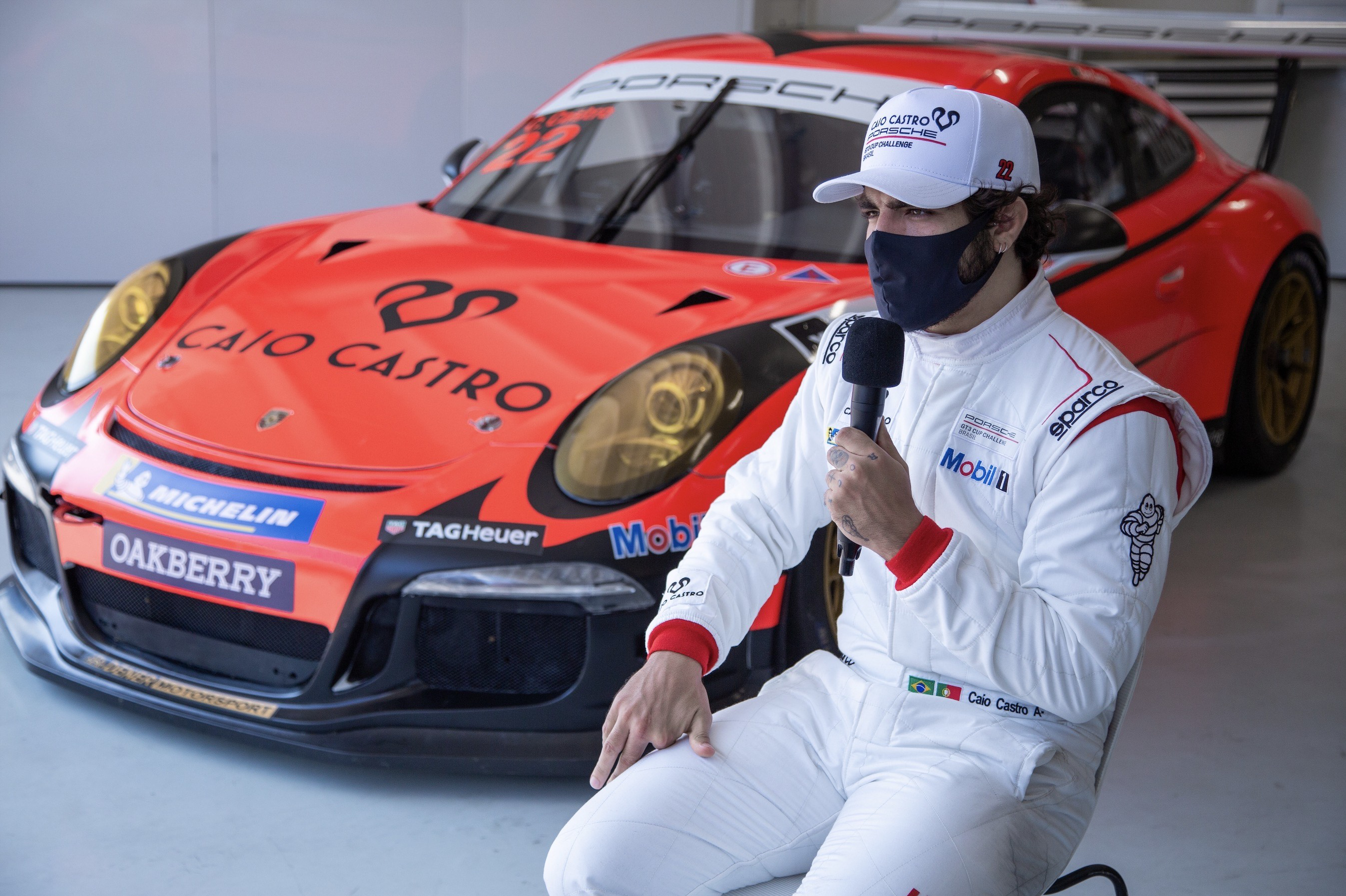 Caio Castro na apresentação da Porsche Cup: estreia na categoria 