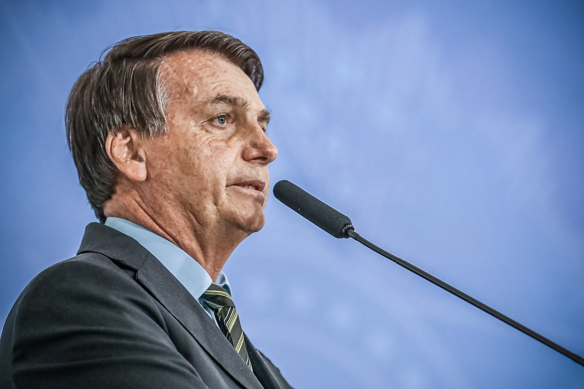 Para 65%, Bolsonaro é o principal responsável por auxílio emergencial