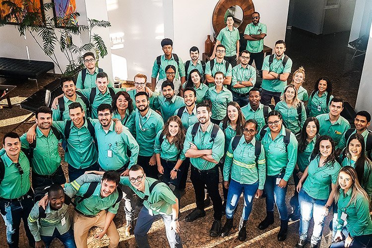 Grupo de Trainees 2019 em viagem pelas operações da Vale 