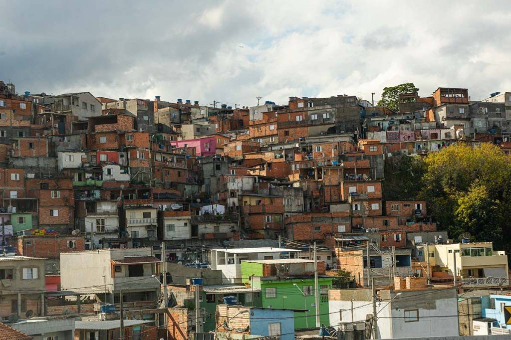 Favela; Comunidade; Habitação; Popular