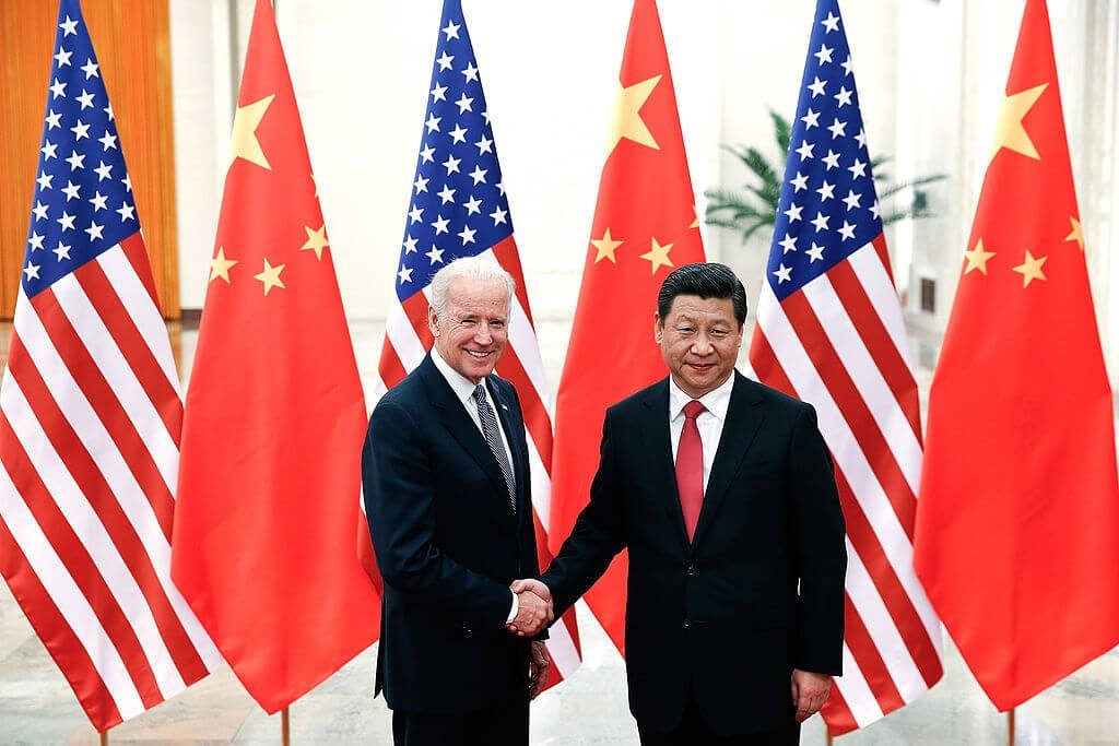 China e EUA têm primeira aproximação após guerra comercial | Exame