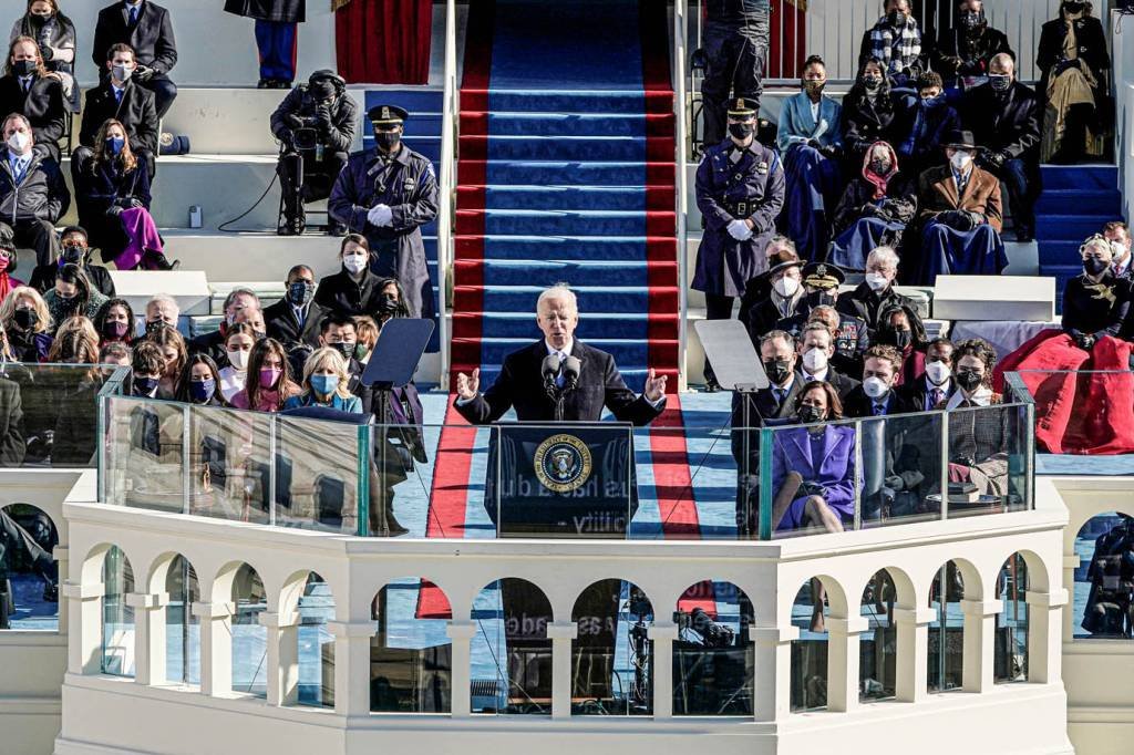 O presidente dos EUA, Joe Biden, fala durante a posse no Capitólio dos EUA em Washington, 20 de janeiro de 2021. Patrick Semansky / Pool via REUTERS
