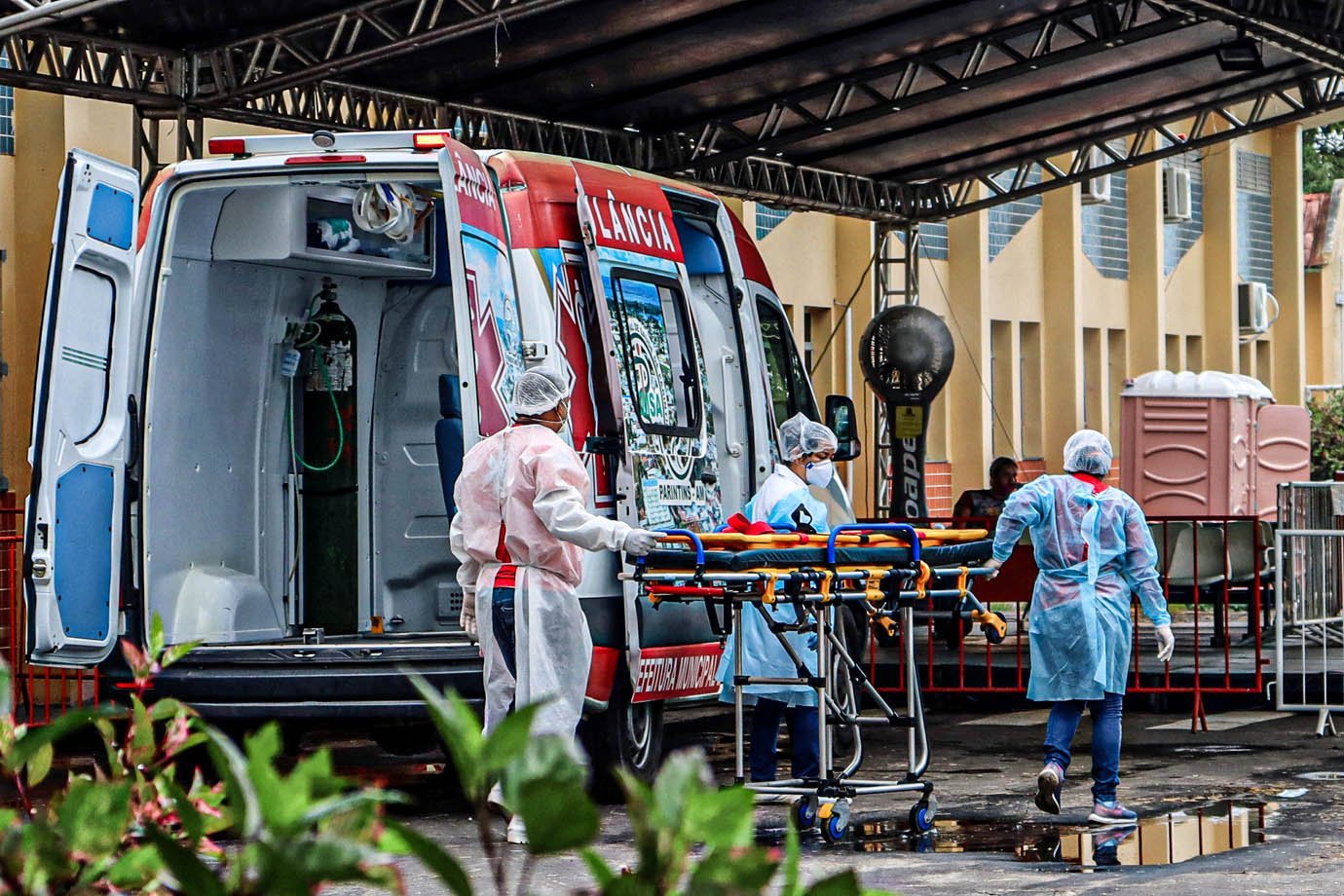Chegada de oxigênio em parintins e nos hospitais da cidade (Foto: Liam Cavalcante/Amazônia Real)