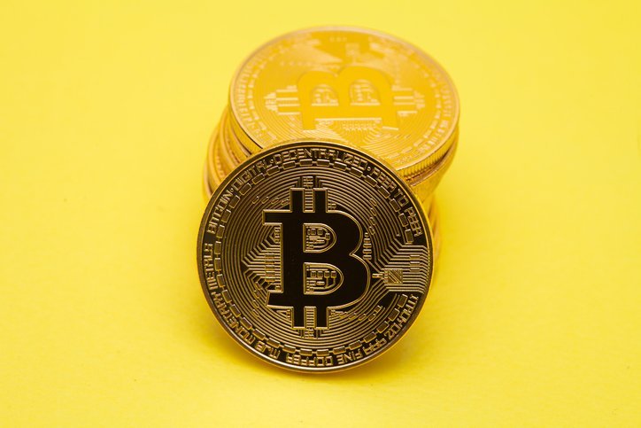 Piața bursieră și valutară, ușor influențate; Bitcoin înregistrează un alt avans