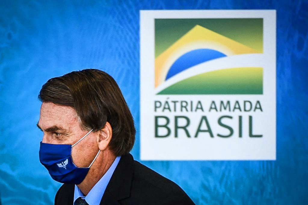 O Presidente Jair Bolsonaro assiste ao lançamento do Programa Brasileiro das Águas em comemoração ao Dia Internacional da Água, no Palácio do Planalto, em Brasília, em 22 de março de 2021.