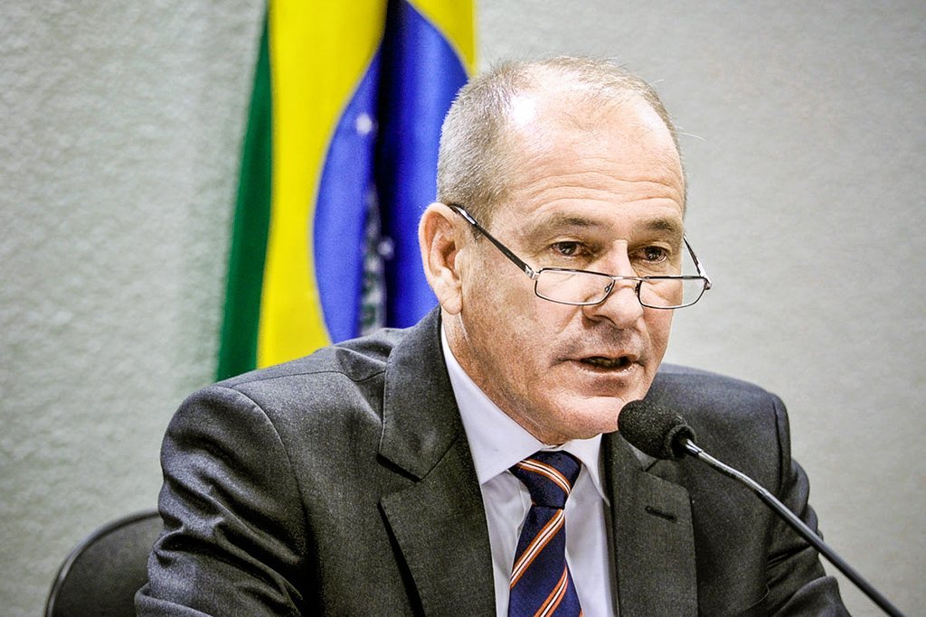 Indicado para presidir Autoridade Pública Olímpica, Fernando Azevedo e Silva responde sabatina