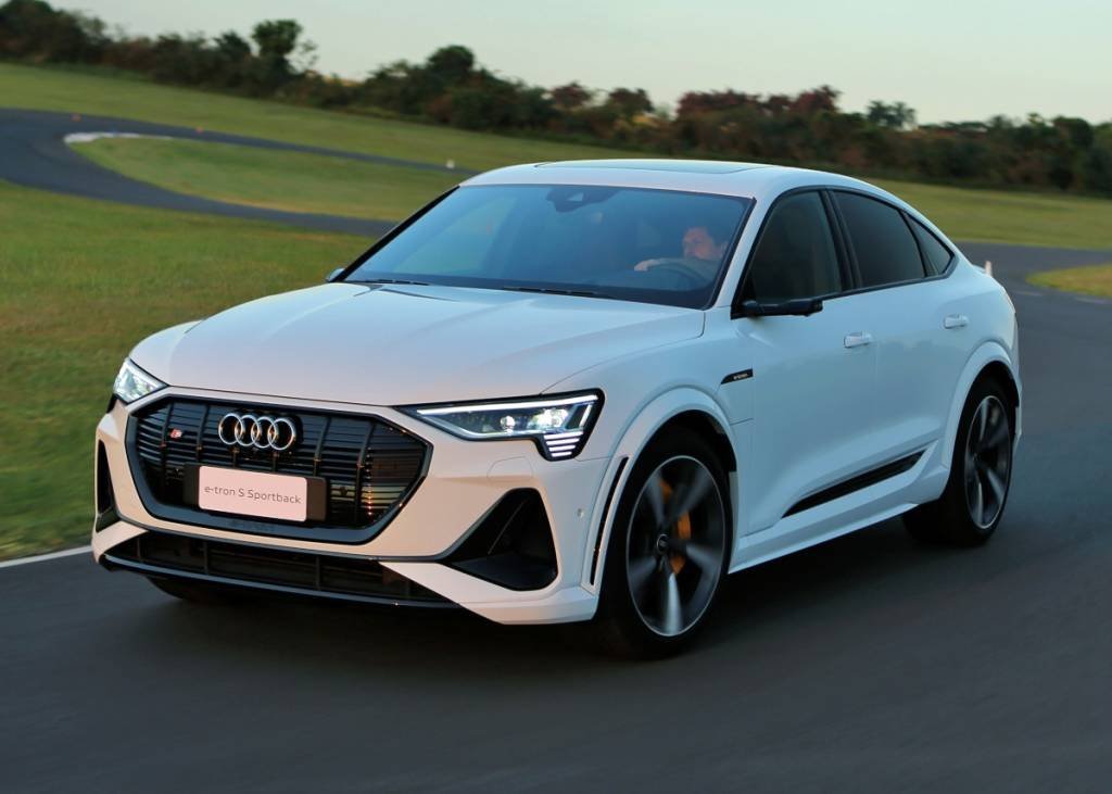 Novo Audi RS 3 2022 terá “modo drift” - Revista Carro