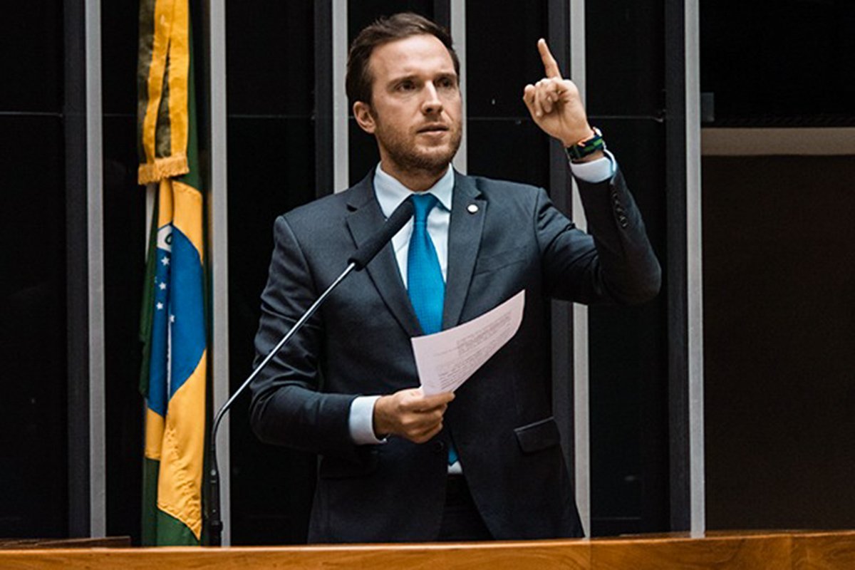 Deputado Vinicius Poit (Novo-SP), líder da bancada na Câmara