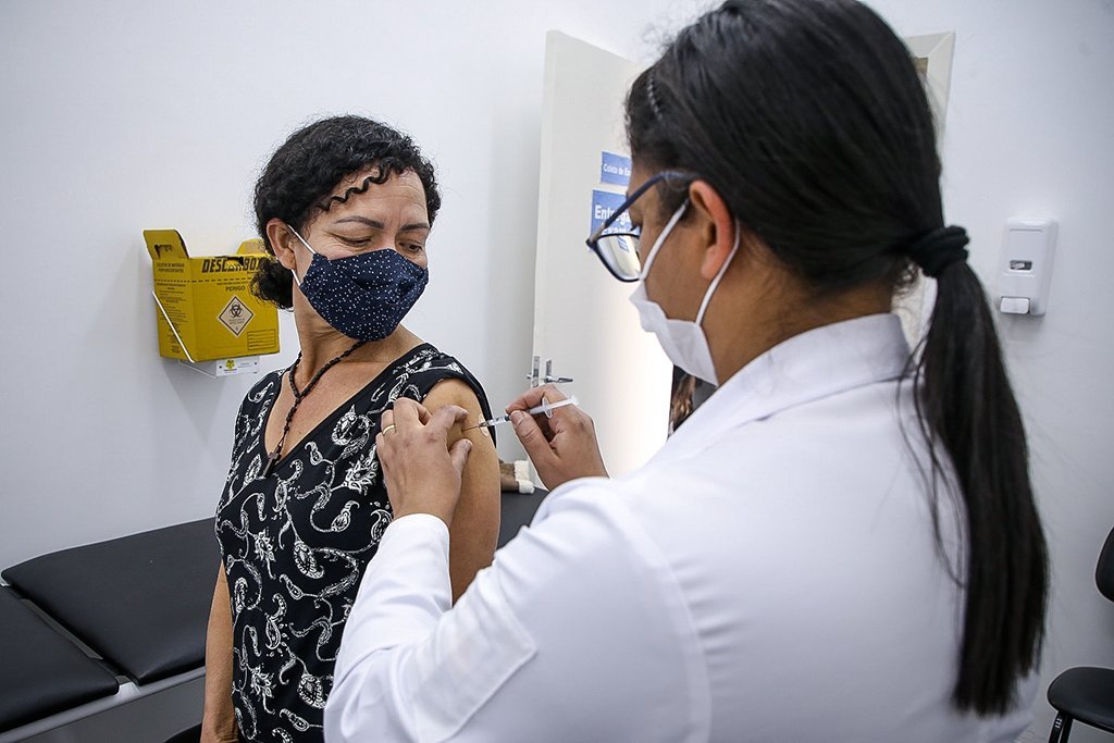 Vacinação contra COVID-19 em São Paulo