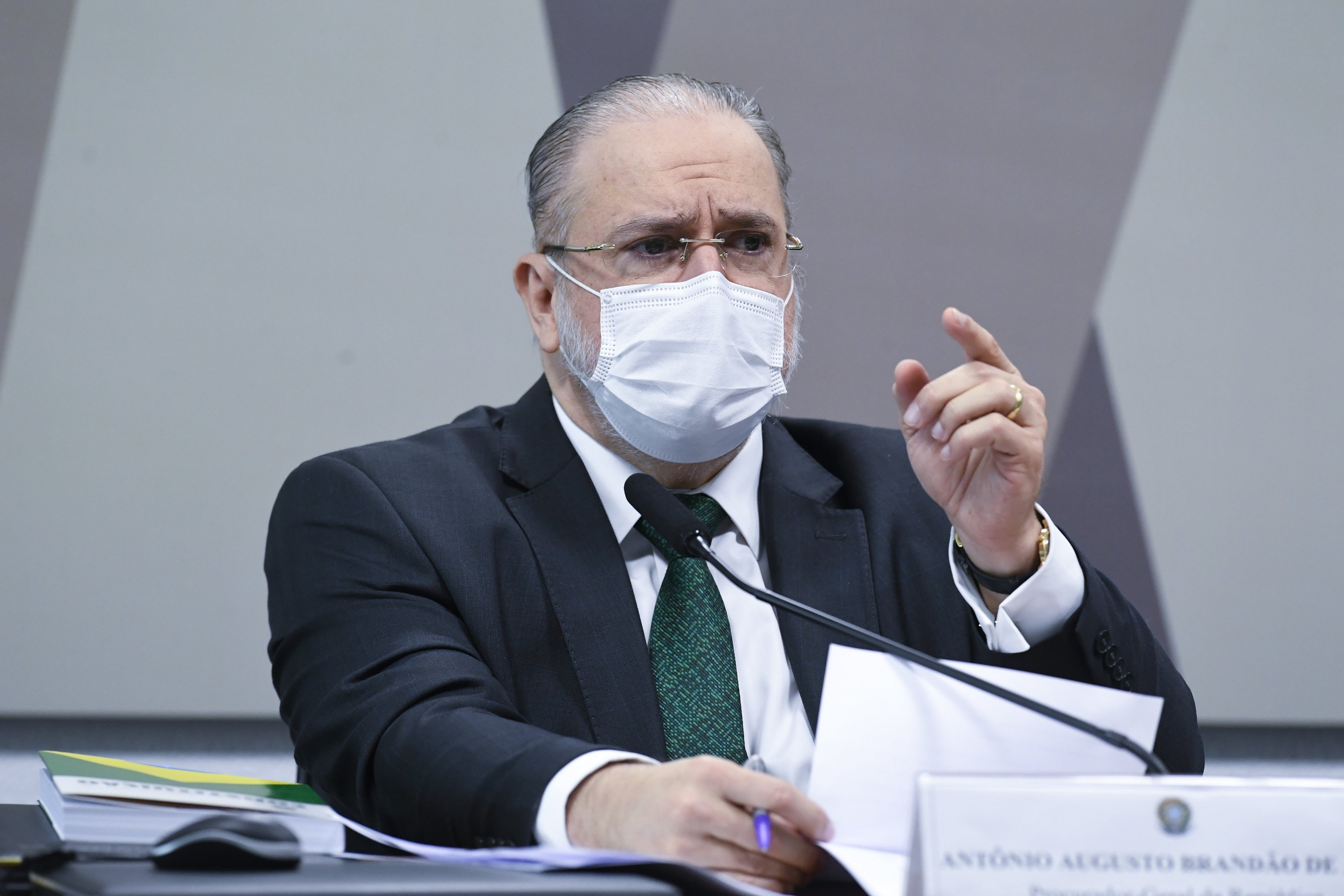 CCJ sabatina Augusto Aras para recondução ao cargo de procurador-geral da República