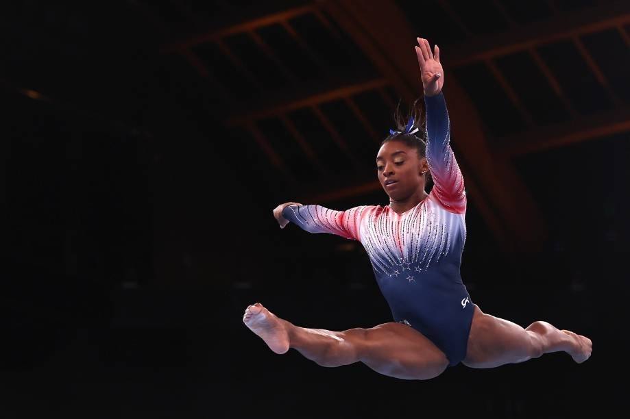 TOKYO, JAPAN - AUGUST 3: Simone Biles of Team USA competes in the women's balance beam final on day 11 of the Tokyo 2020 Olympics at Ariake Gymnastics Center on August 3, 2021 in Tokyo, Japan.  (Photo by Jimmy Squire/Getty Images)