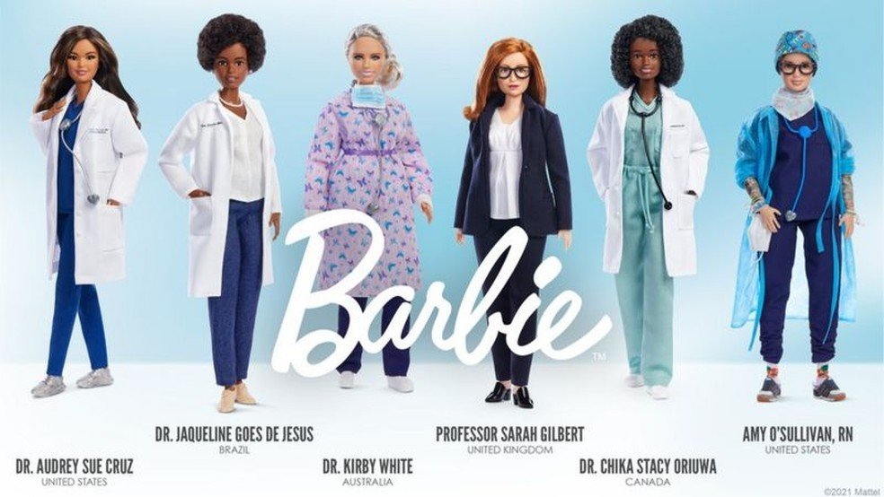 Barbie brasileira ao lado de outras cientistas homenageadas pela luta contra a covid-19