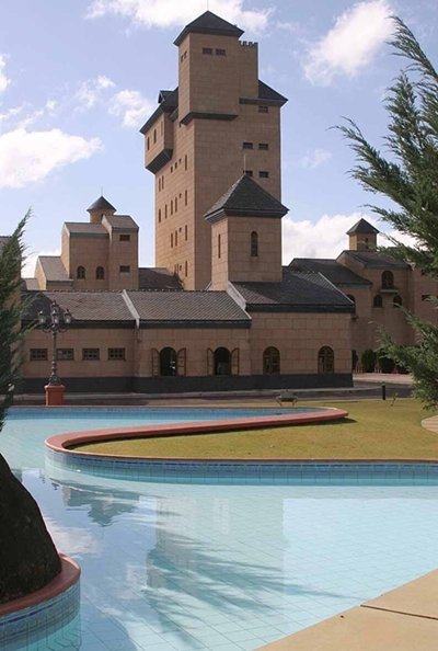 Castelo em MG vai a leilão com lance mínimo de R$ 30 milhões