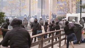 Protestos contra medidas sanitárias na Bélgica