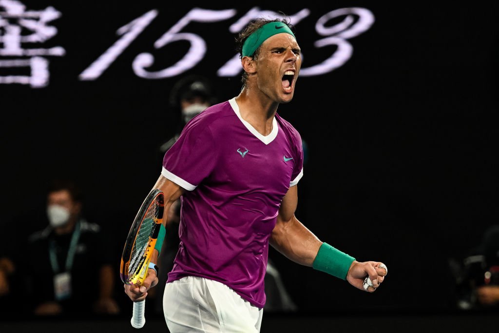 Rafael Nadal se isola como maior campeão de Grand Slams ao virar sobre Medvedev na Austrália
