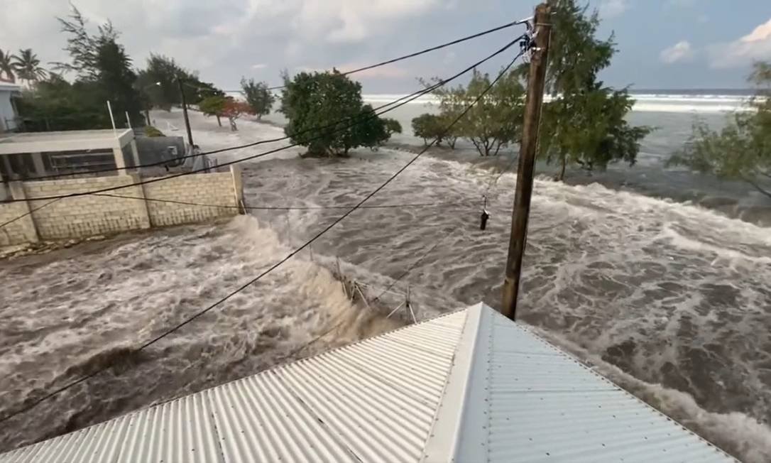 tsunami tonga