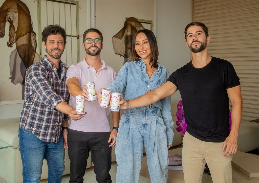 Sócios da One More